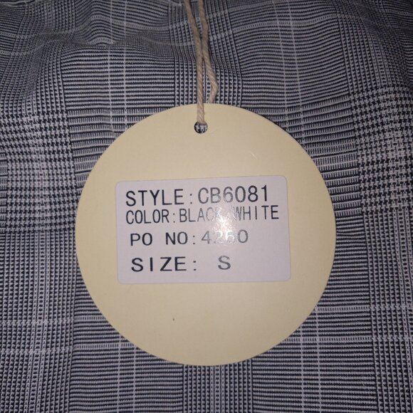 Asymmetrical Skirt - Picture 3 of 3